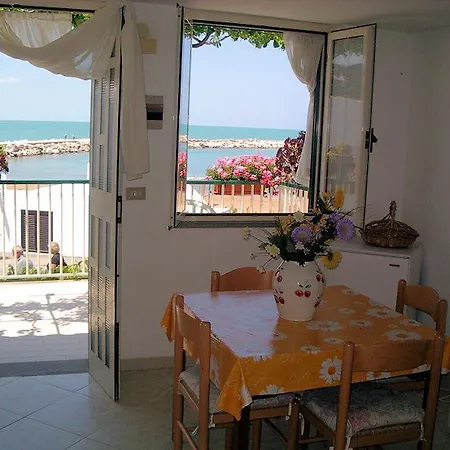Holiday home Blus Marine Home A 10Mt Dalla Spiaggia