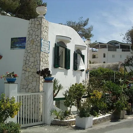 Blus Marine Home A 10Mt Dalla Spiaggia Holiday home